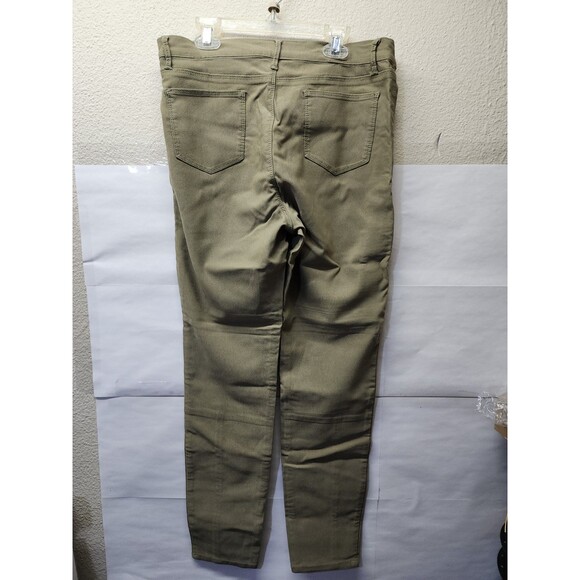 Women’s Guess Green High Waisted Pants Size Large. - Picture 8 of 10